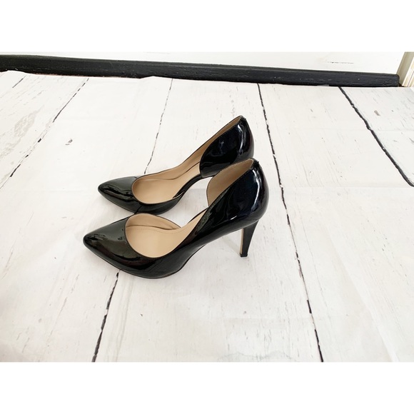 BCBGeneration Black Patent Leather Heels Size 9 - Picture 4 of 11